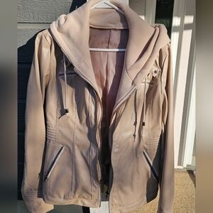 Women's jacket